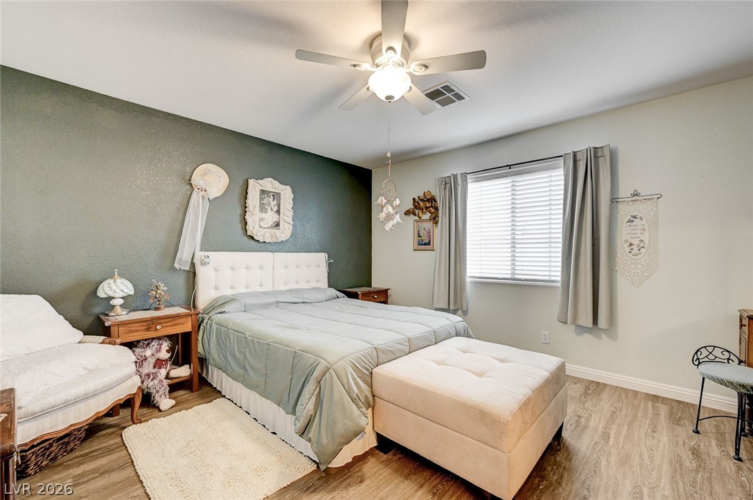 6333 Currant Lake Way