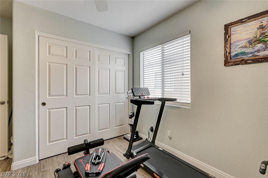 6333 Currant Lake Way