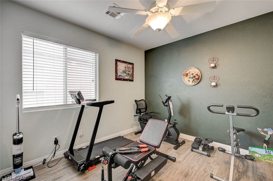 6333 Currant Lake Way