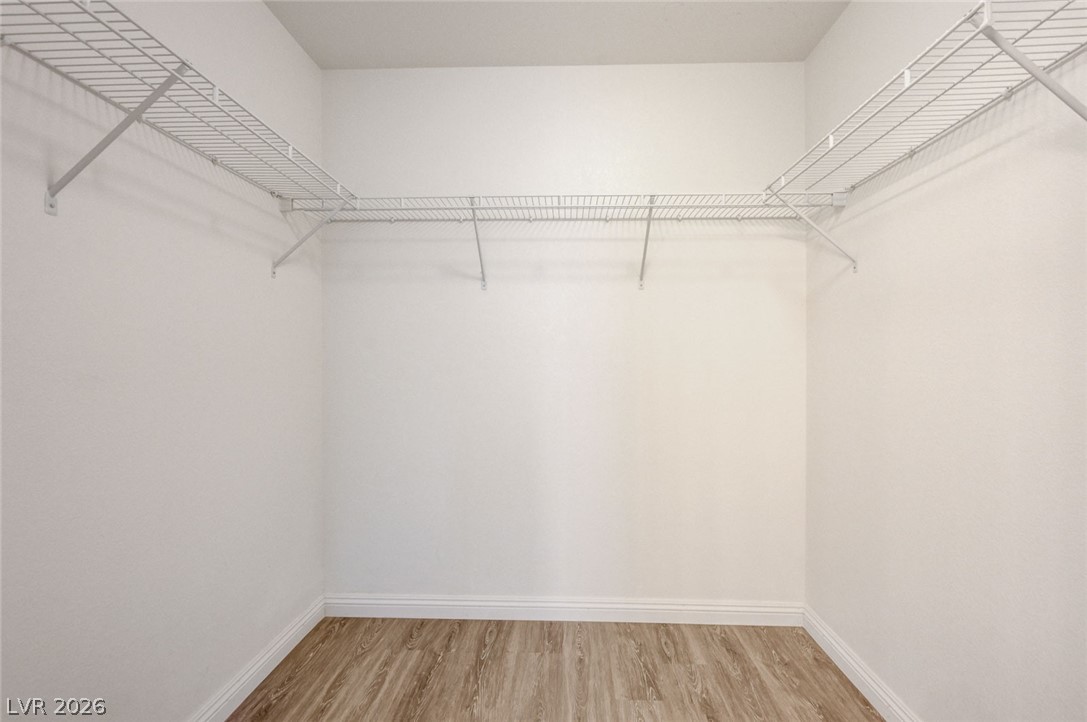 6333 Currant Lake Way