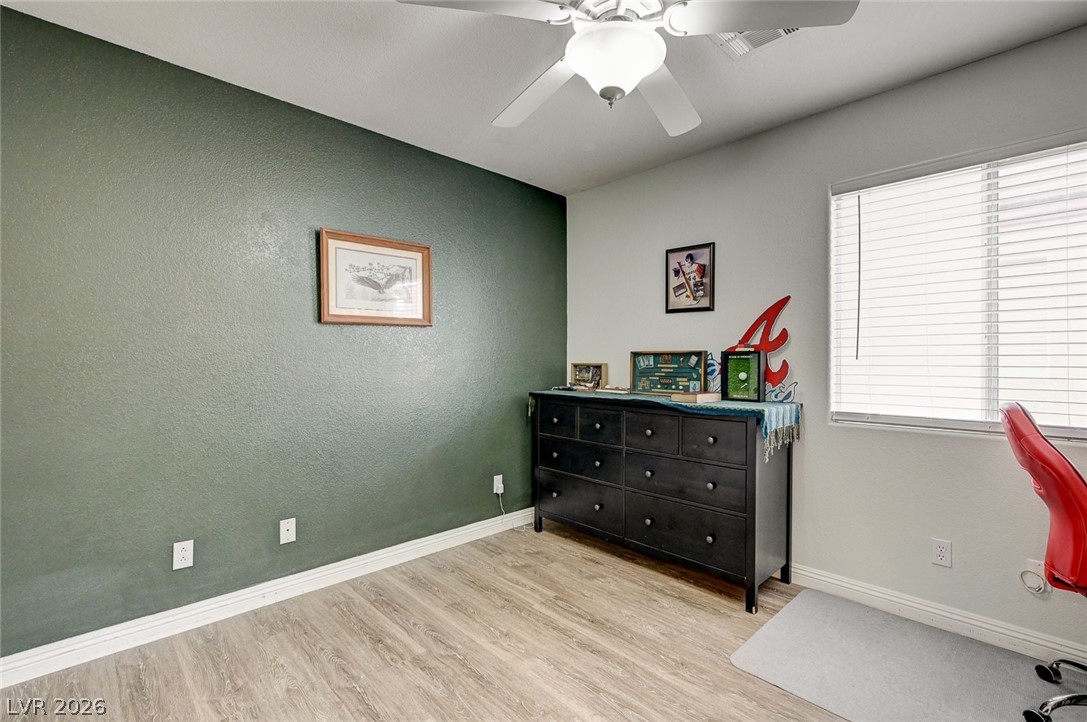 6333 Currant Lake Way