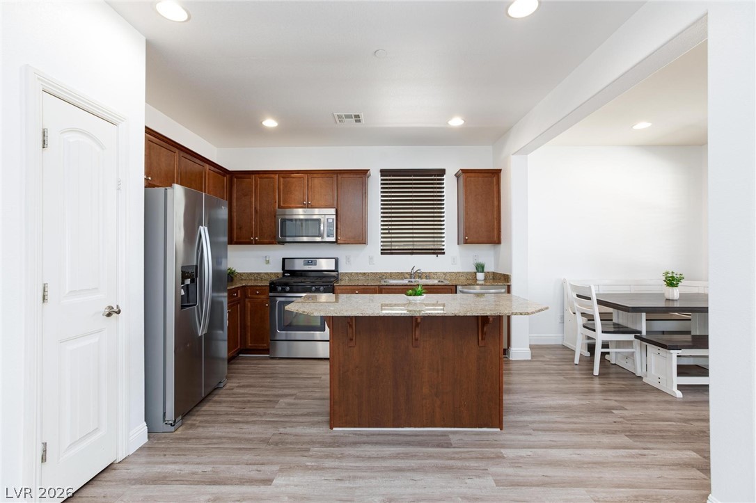 1037 Water Cove Street