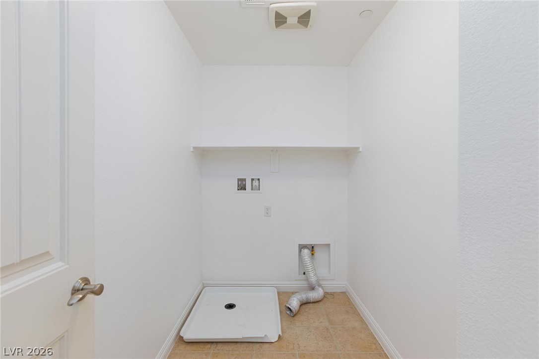 1037 Water Cove Street