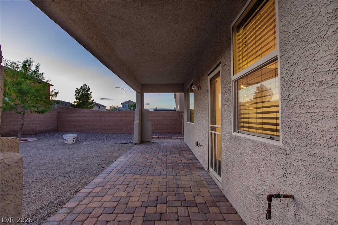 1037 Water Cove Street