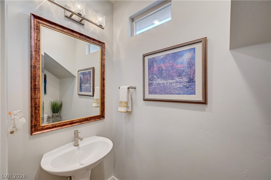 4315 Sunrise Flats Street