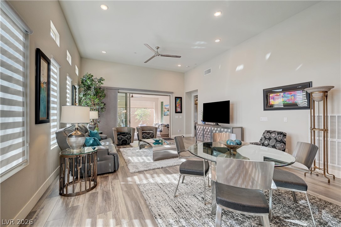 4315 Sunrise Flats Street