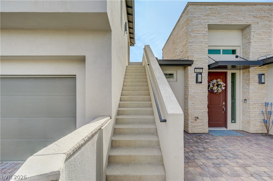 4315 Sunrise Flats Street