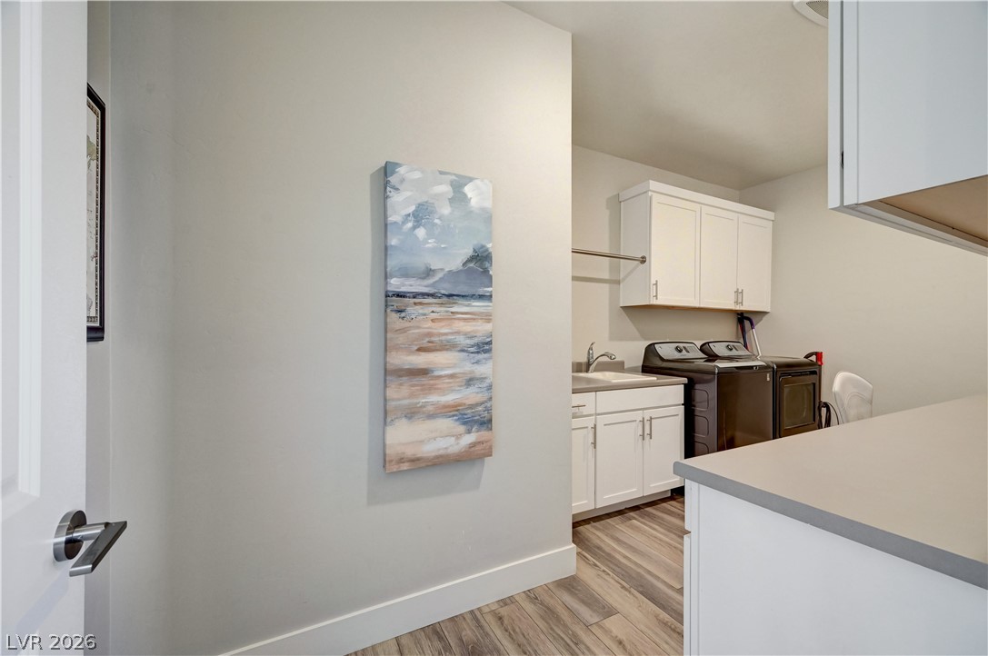 4315 Sunrise Flats Street