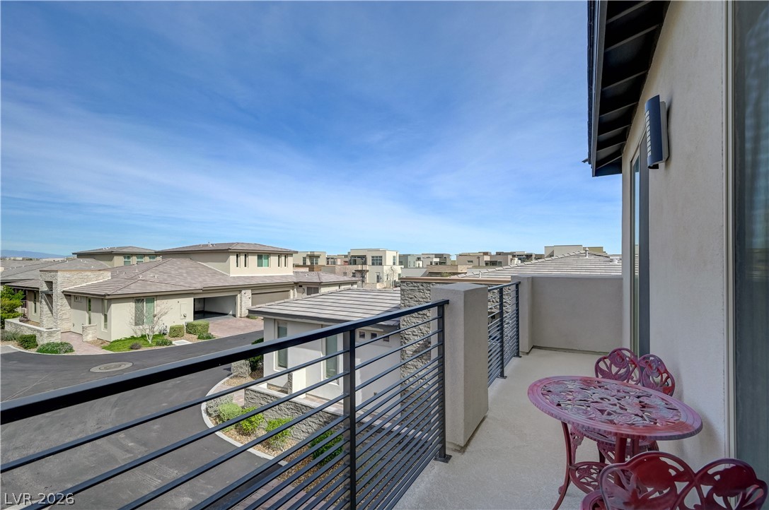 4315 Sunrise Flats Street