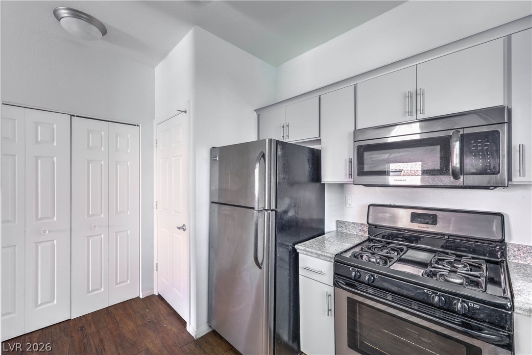 5250 South Rainbow Boulevard 2138