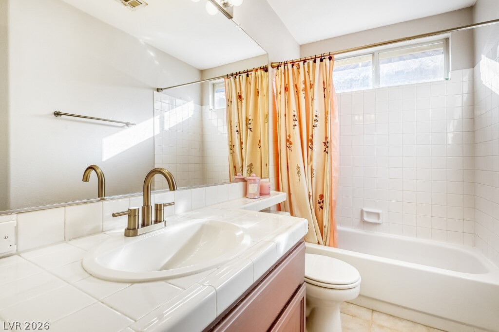 2605 Summerview Place