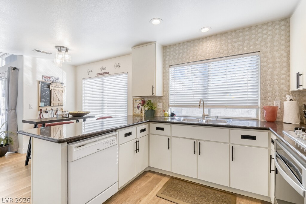 2605 Summerview Place