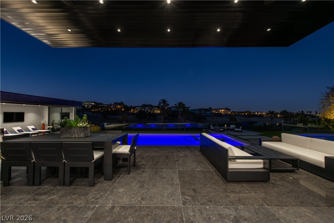 44 Hawk Ridge Drive