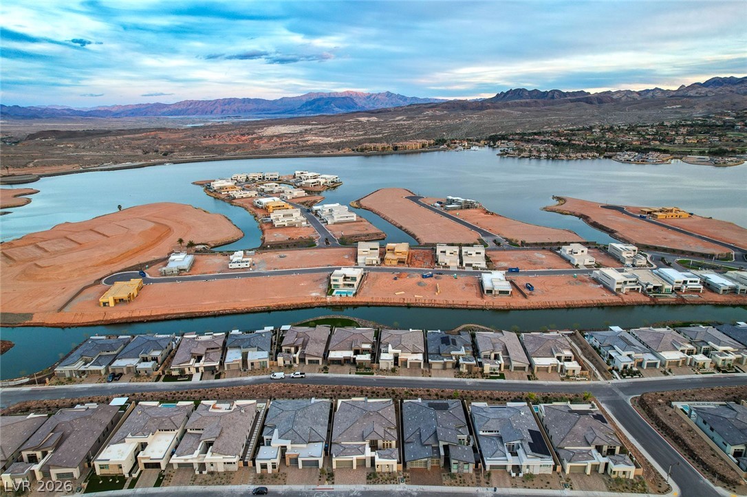 156 Tre Pietre Street