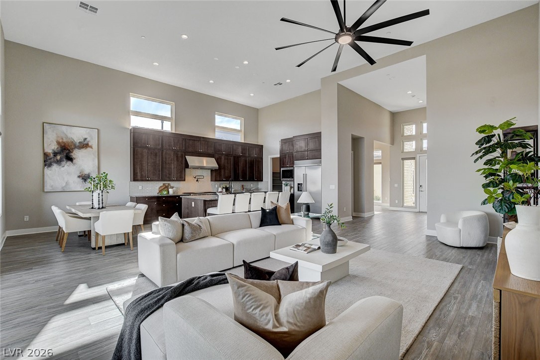 156 Tre Pietre Street