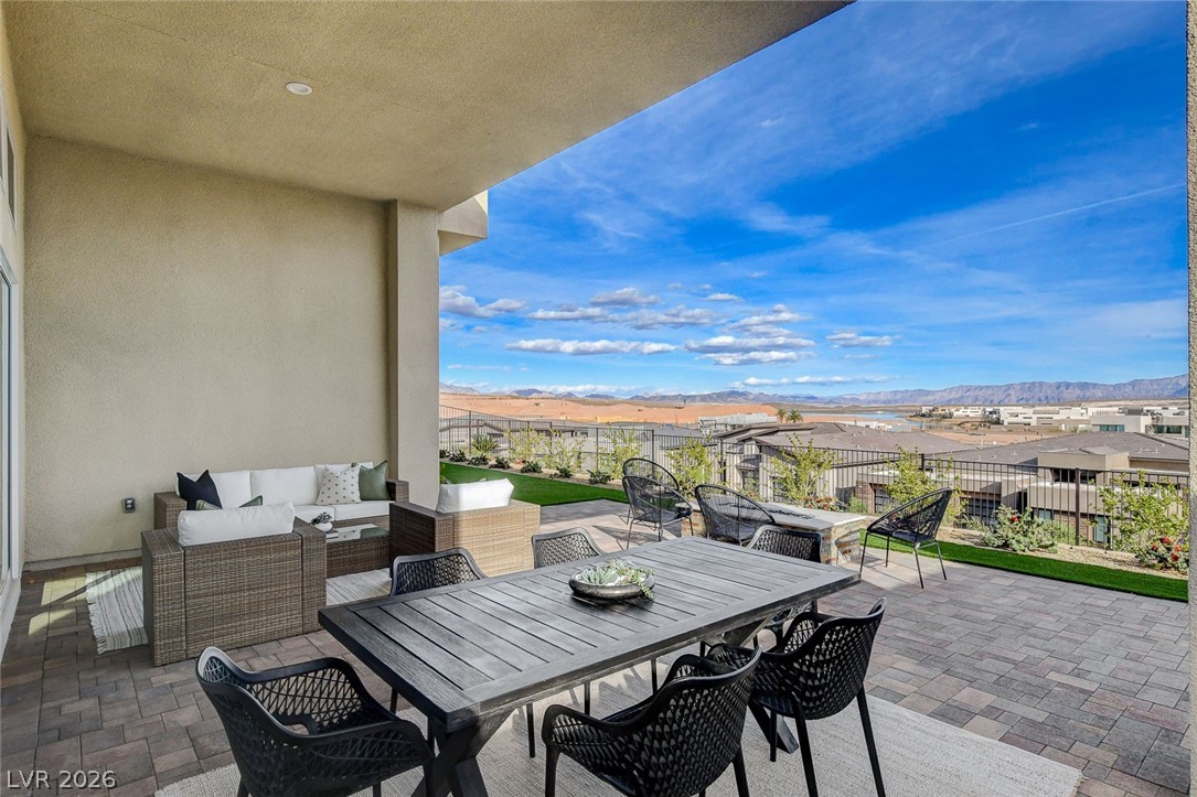 156 Tre Pietre Street