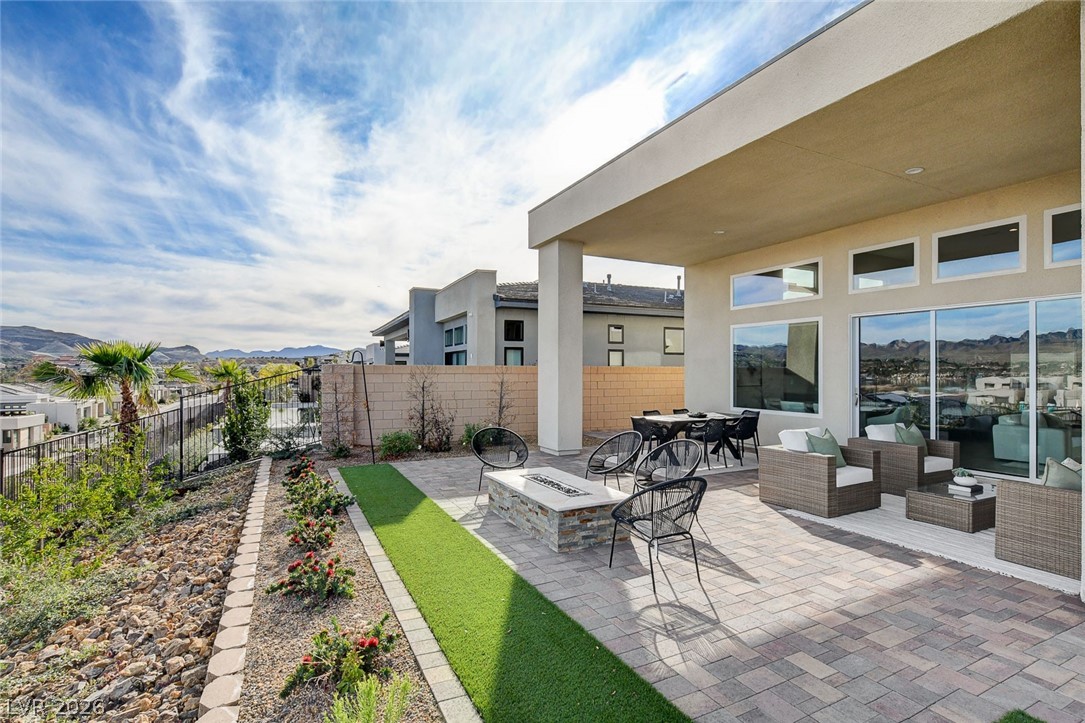 156 Tre Pietre Street