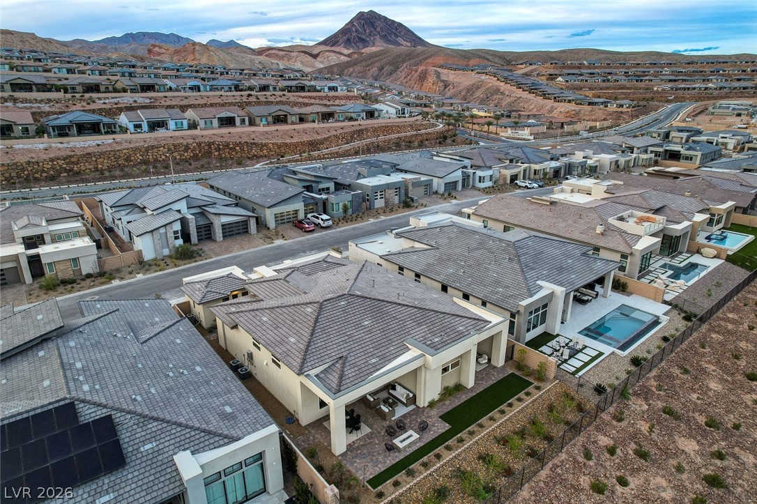 156 Tre Pietre Street