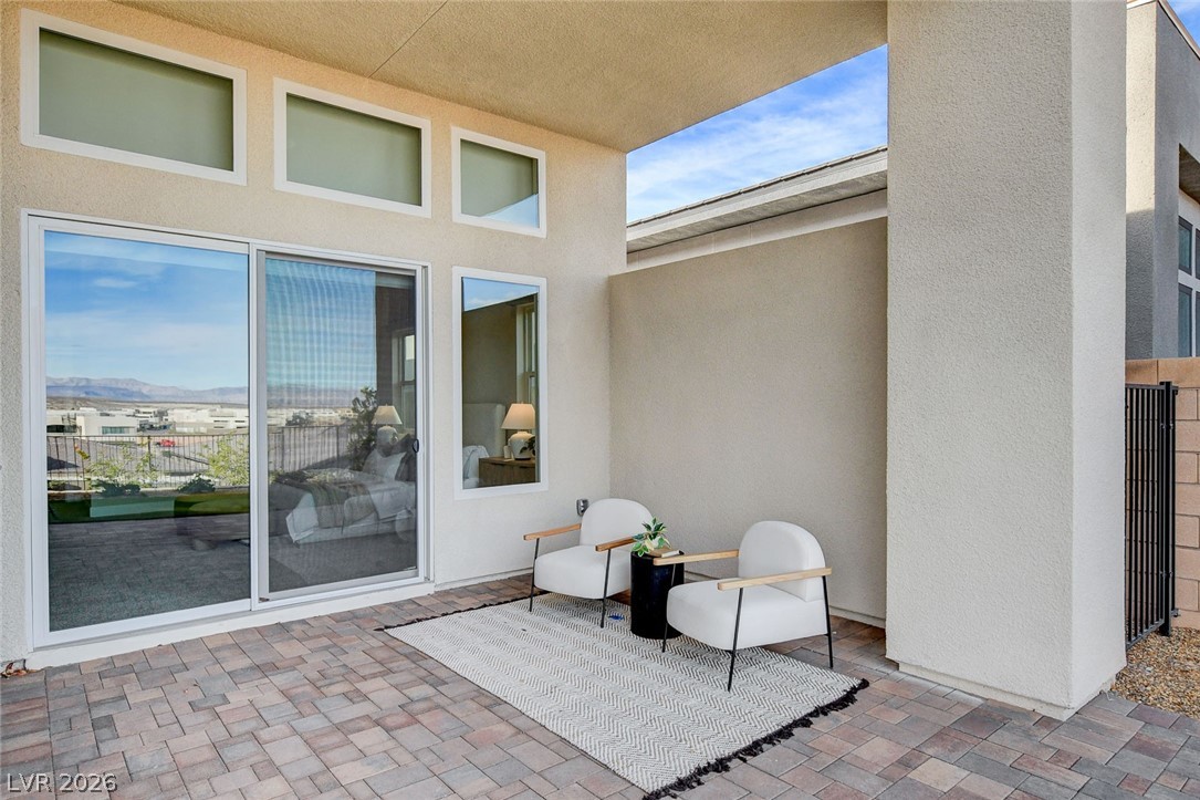 156 Tre Pietre Street