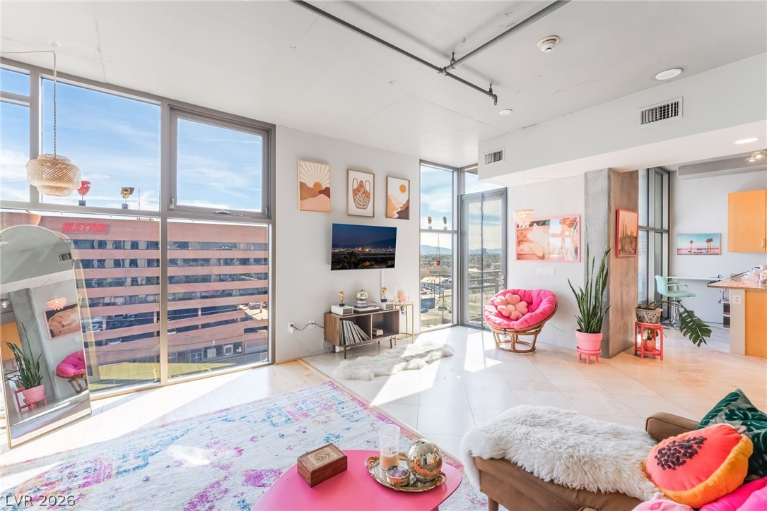 353 East Bonneville Avenue 753