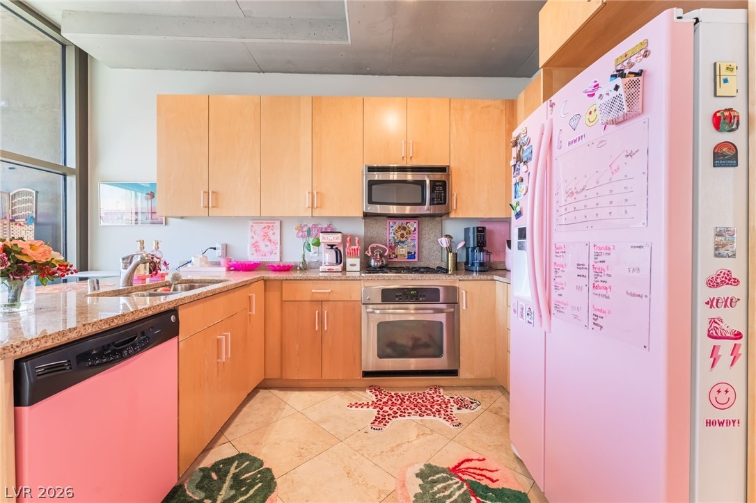 353 East Bonneville Avenue 753