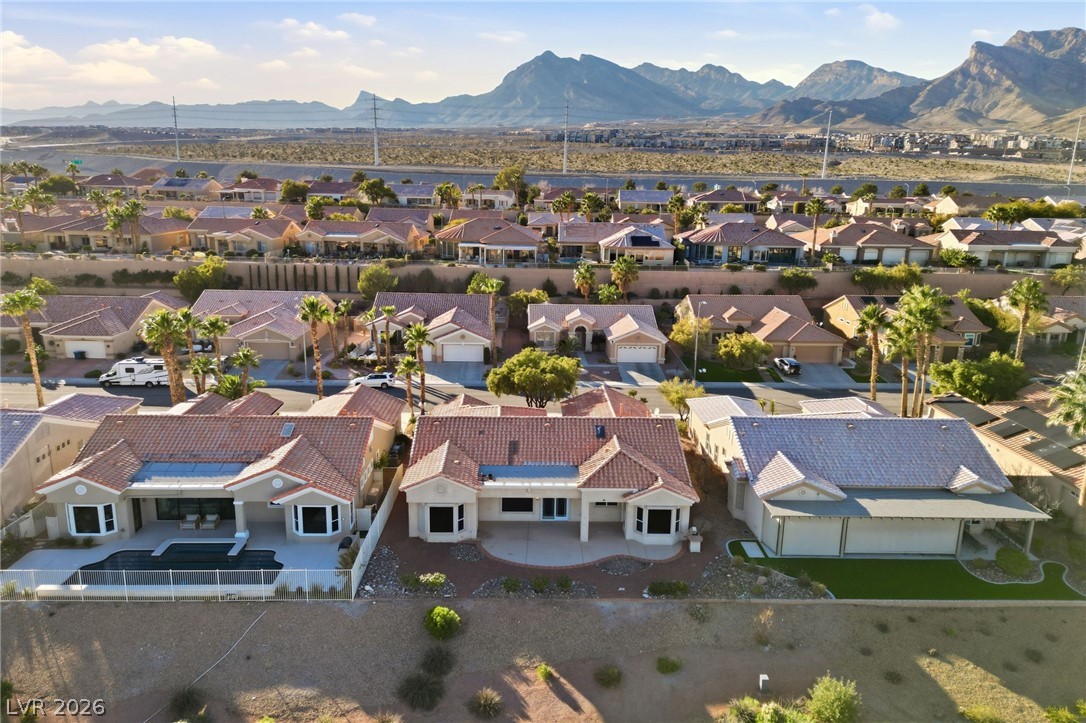 2108 Hot Oak Ridge Street