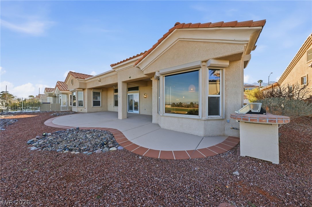 2108 Hot Oak Ridge Street