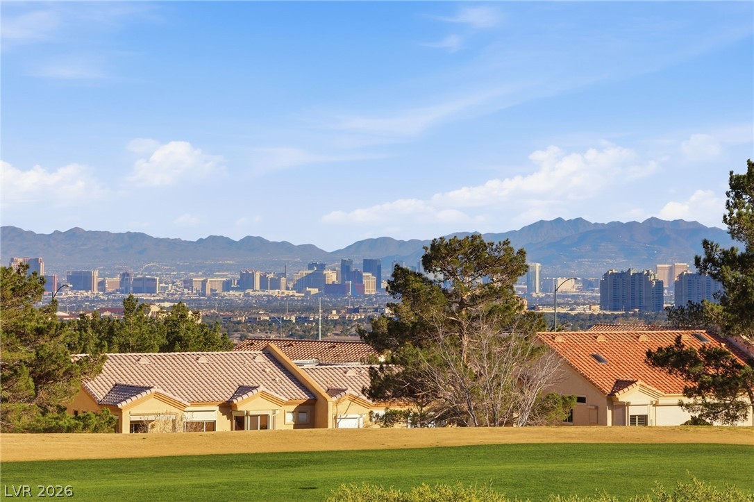 2108 Hot Oak Ridge Street