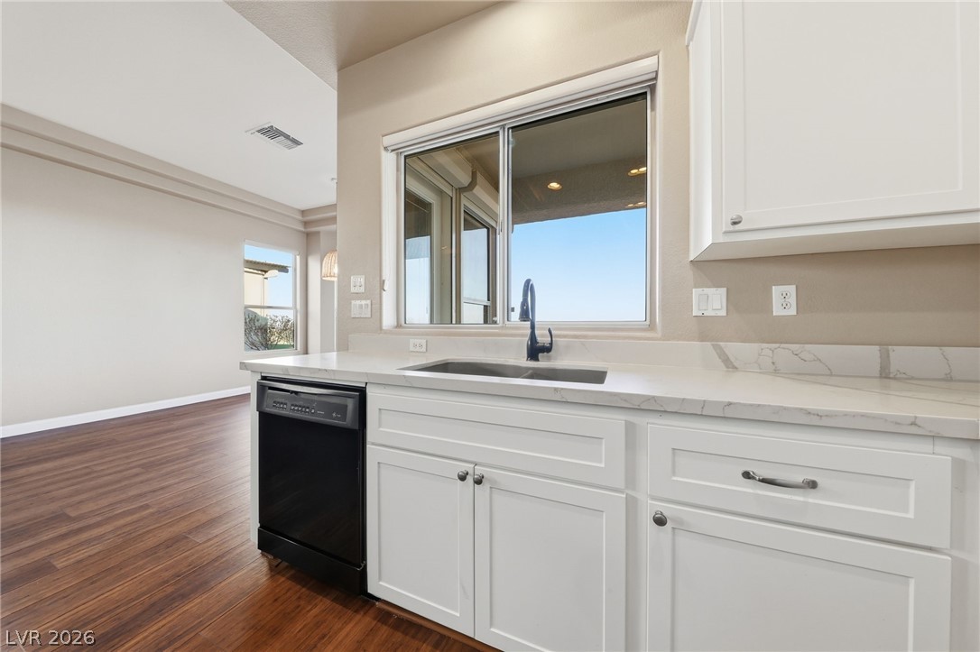 2108 Hot Oak Ridge Street