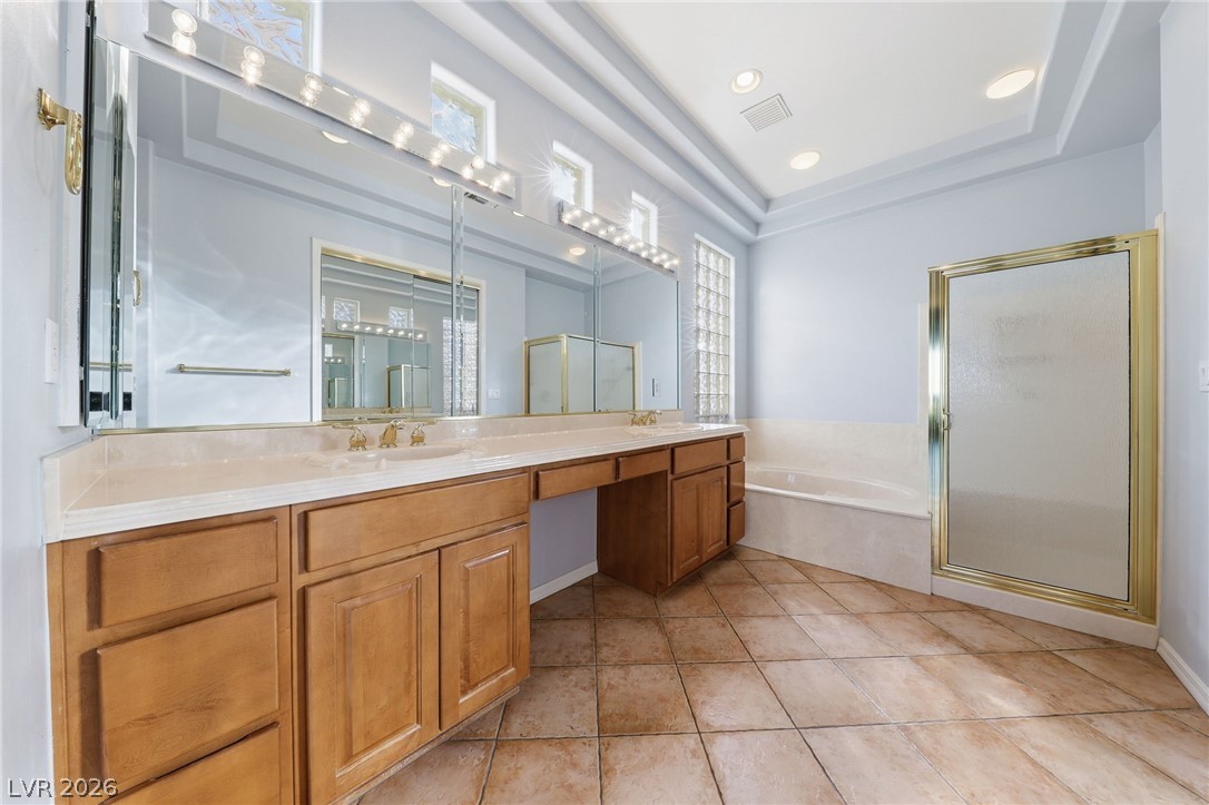 2108 Hot Oak Ridge Street