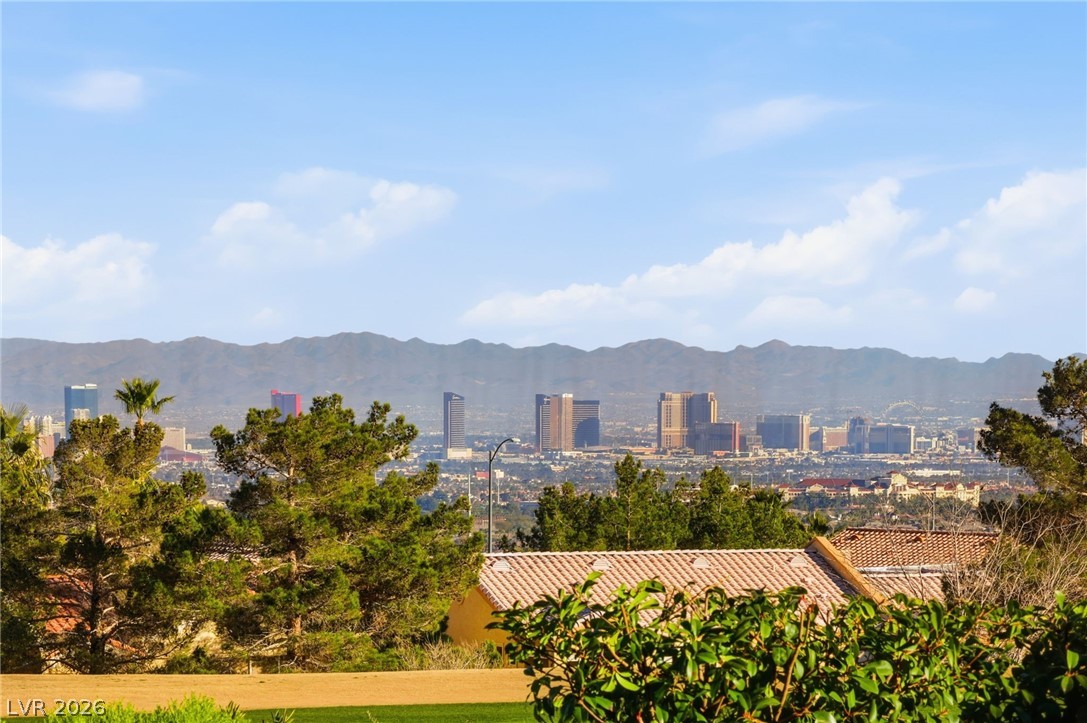 2108 Hot Oak Ridge Street