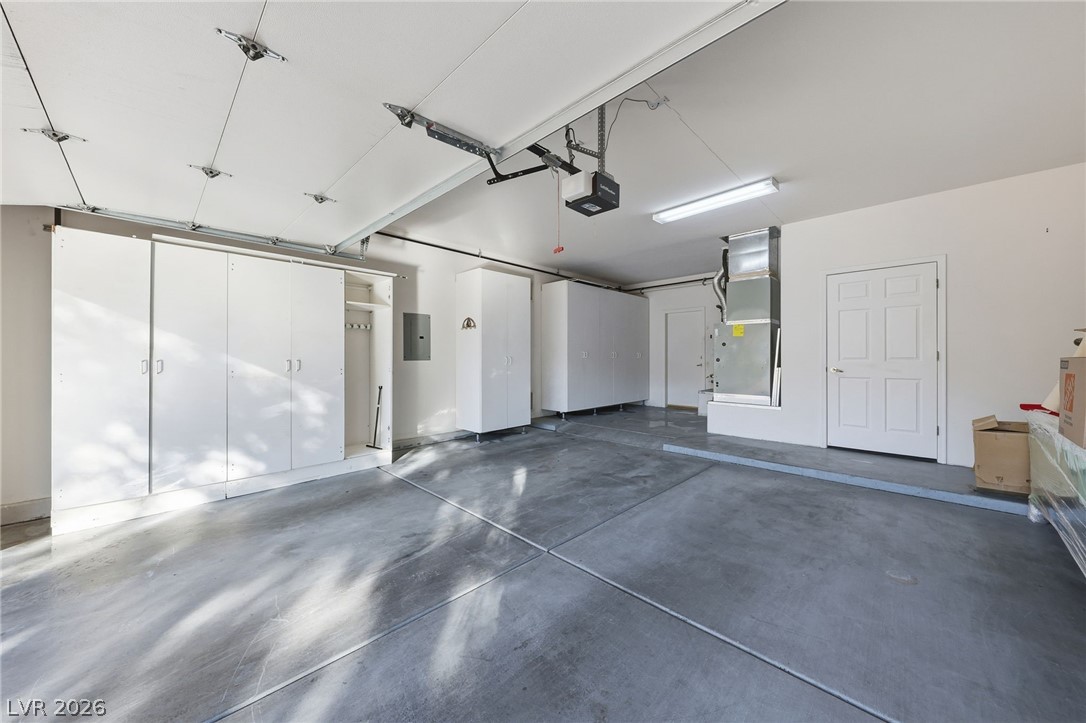 2108 Hot Oak Ridge Street