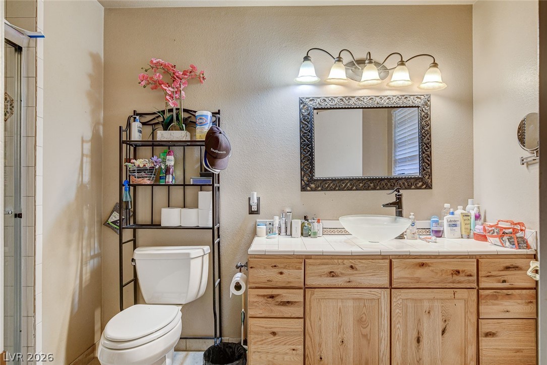 2215 Heavenly View Drive