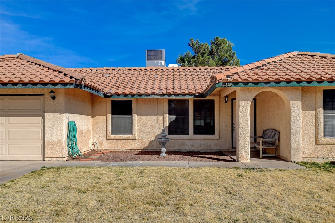 2215 Heavenly View Drive