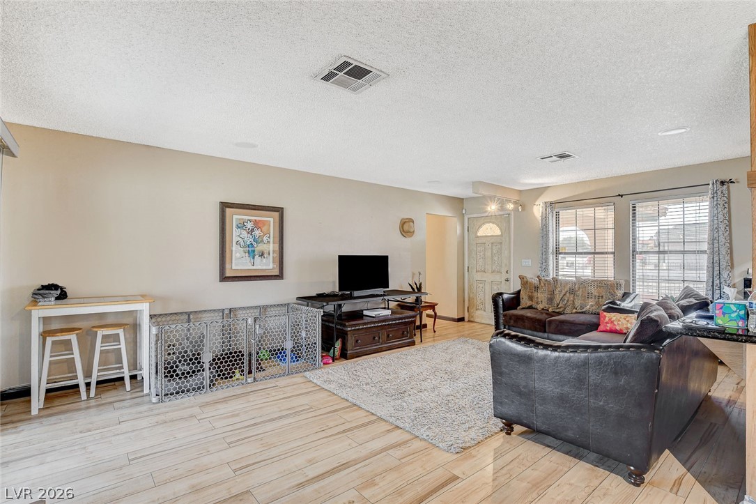 2215 Heavenly View Drive