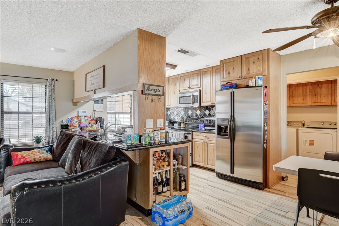 2215 Heavenly View Drive