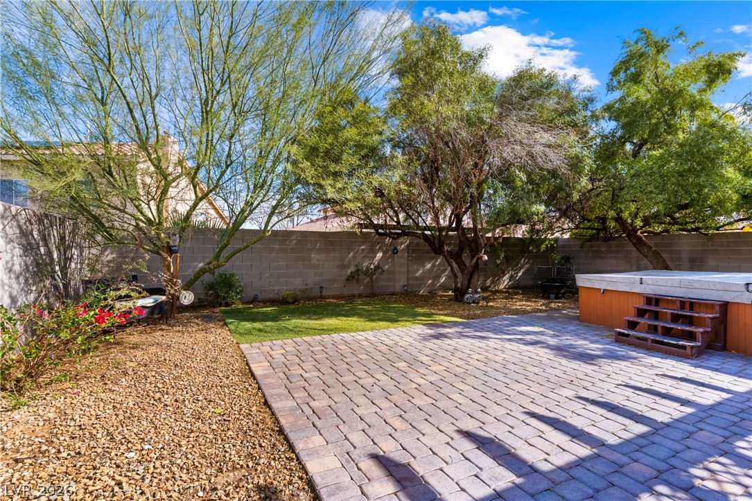 6228 Autumn Creek Drive