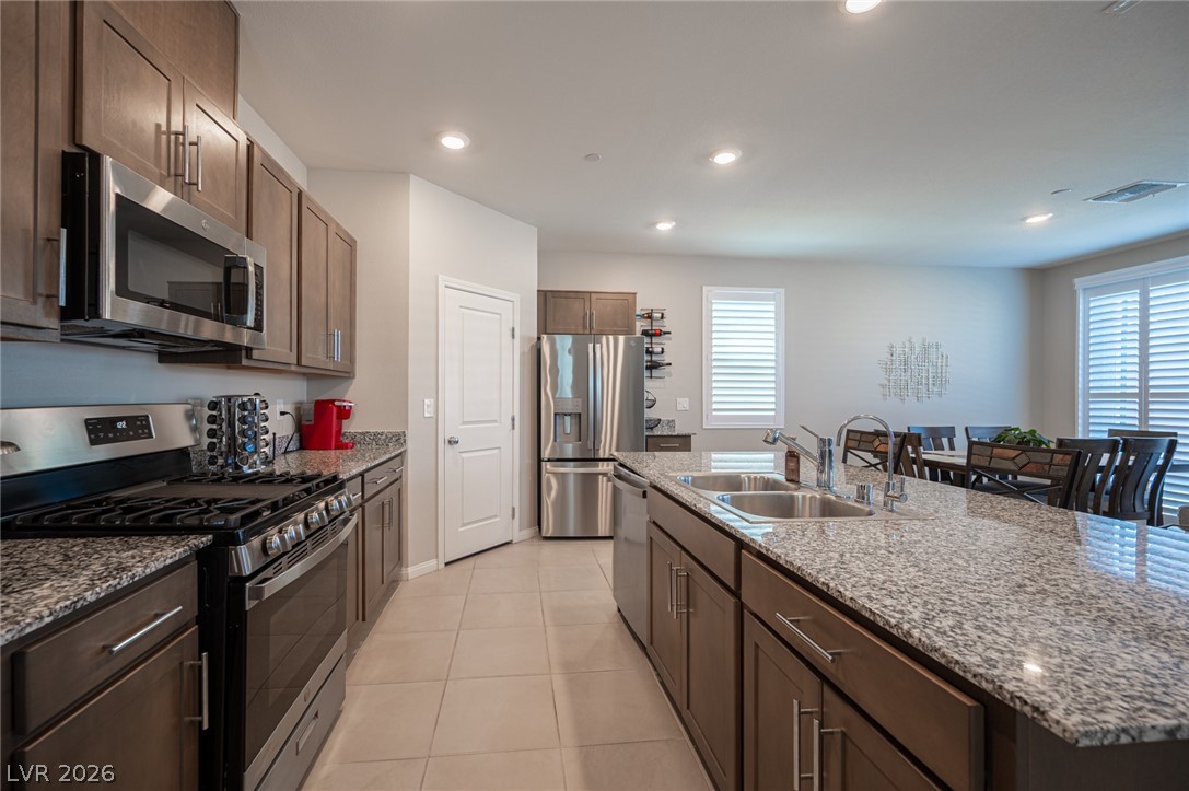 10848 Power Hike Avenue