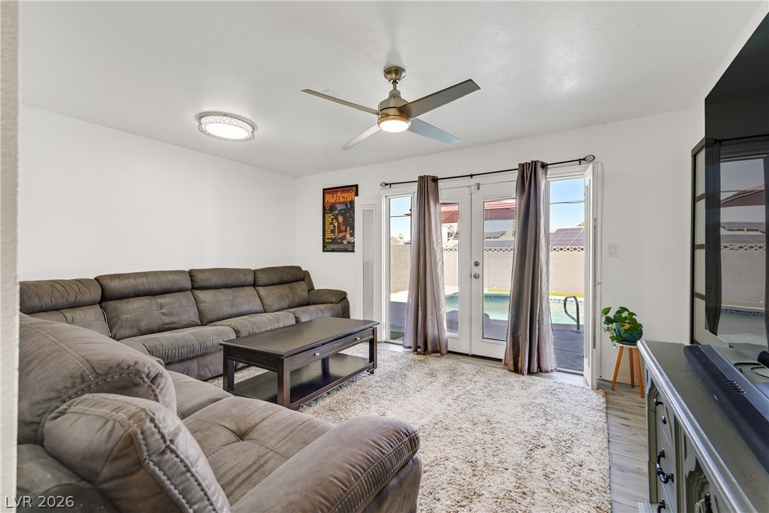 3972 Acapulco Avenue