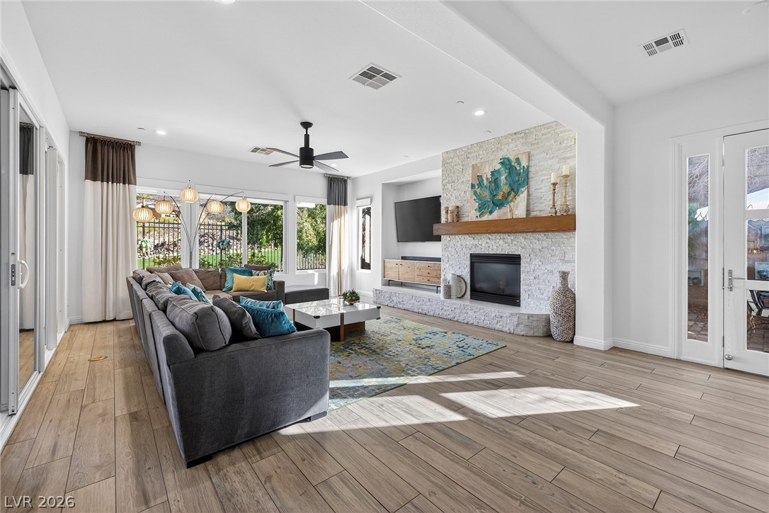 1328 Enchanted River Drive