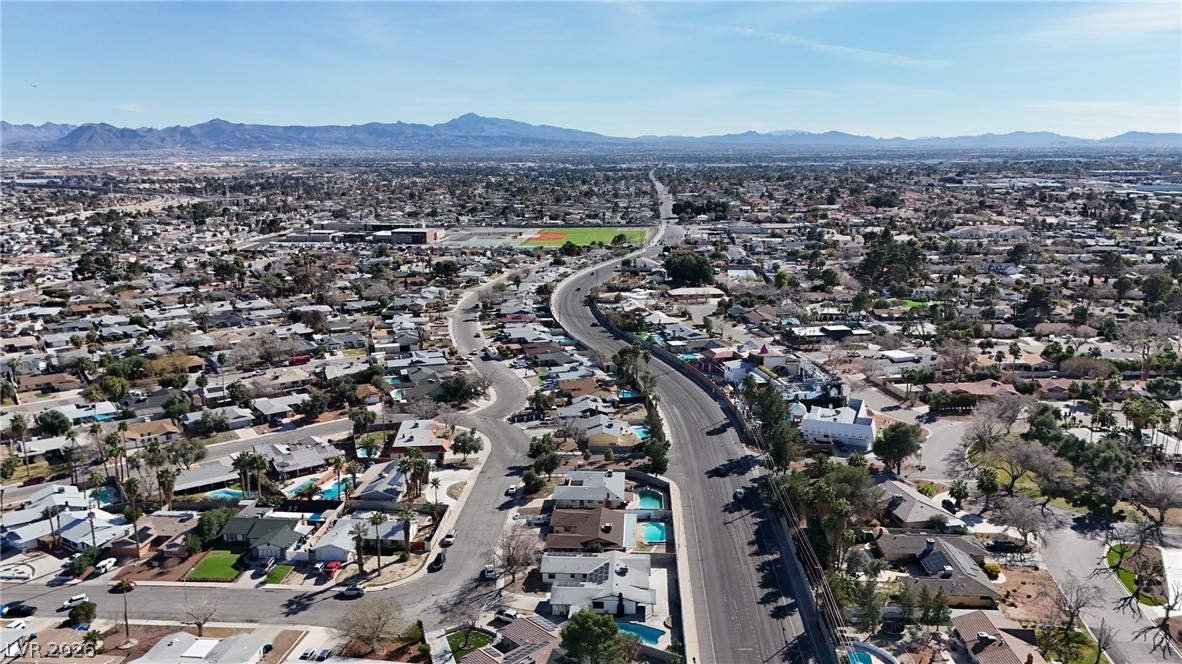 4213 Greenhill Drive