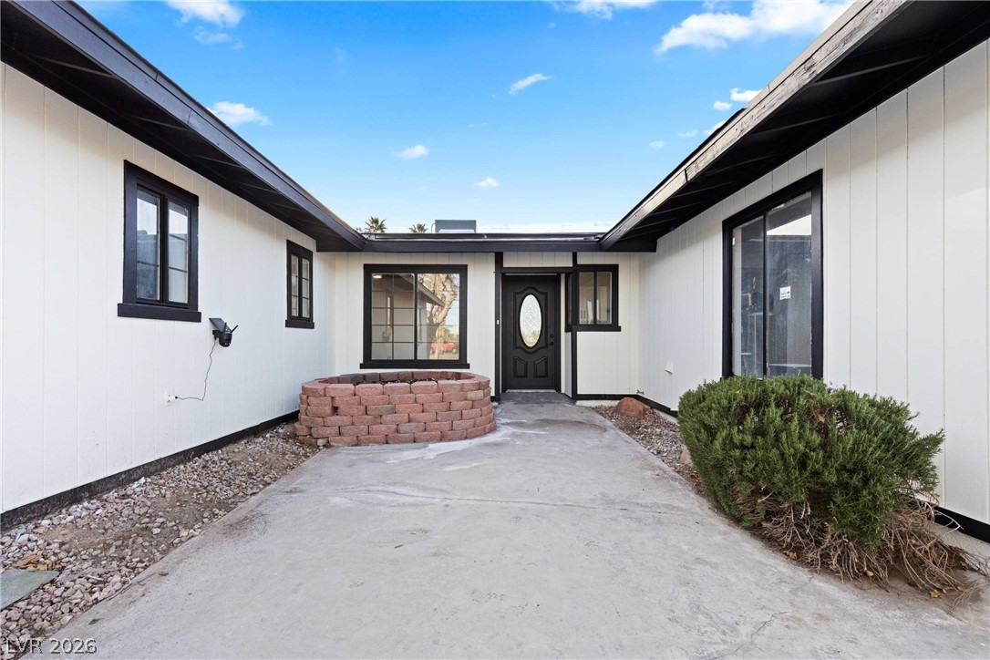 4213 Greenhill Drive