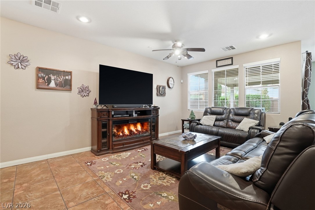 7286 Arrowrock Avenue