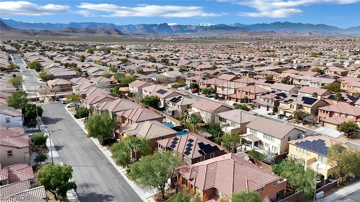 7286 Arrowrock Avenue