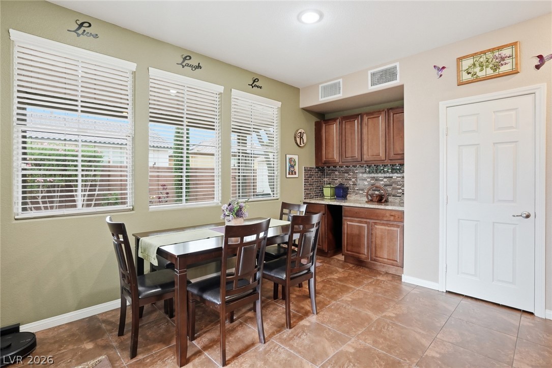 7286 Arrowrock Avenue