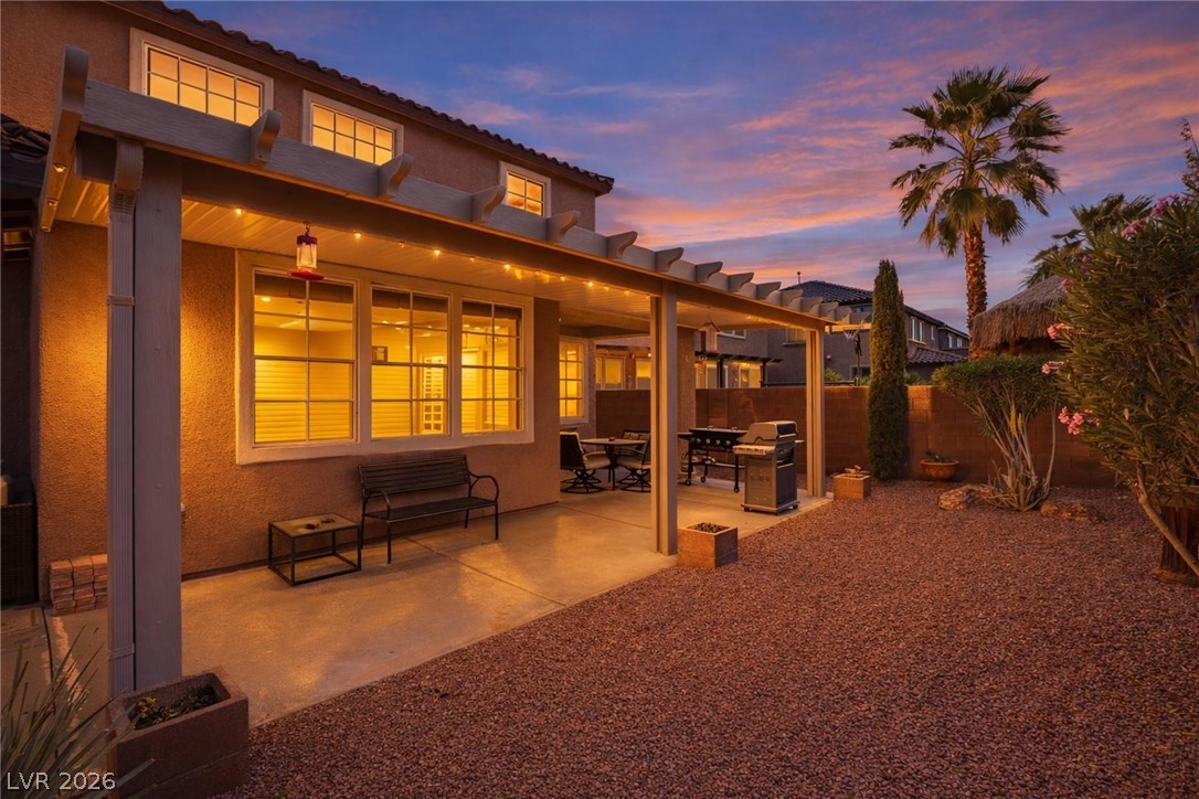 7286 Arrowrock Avenue