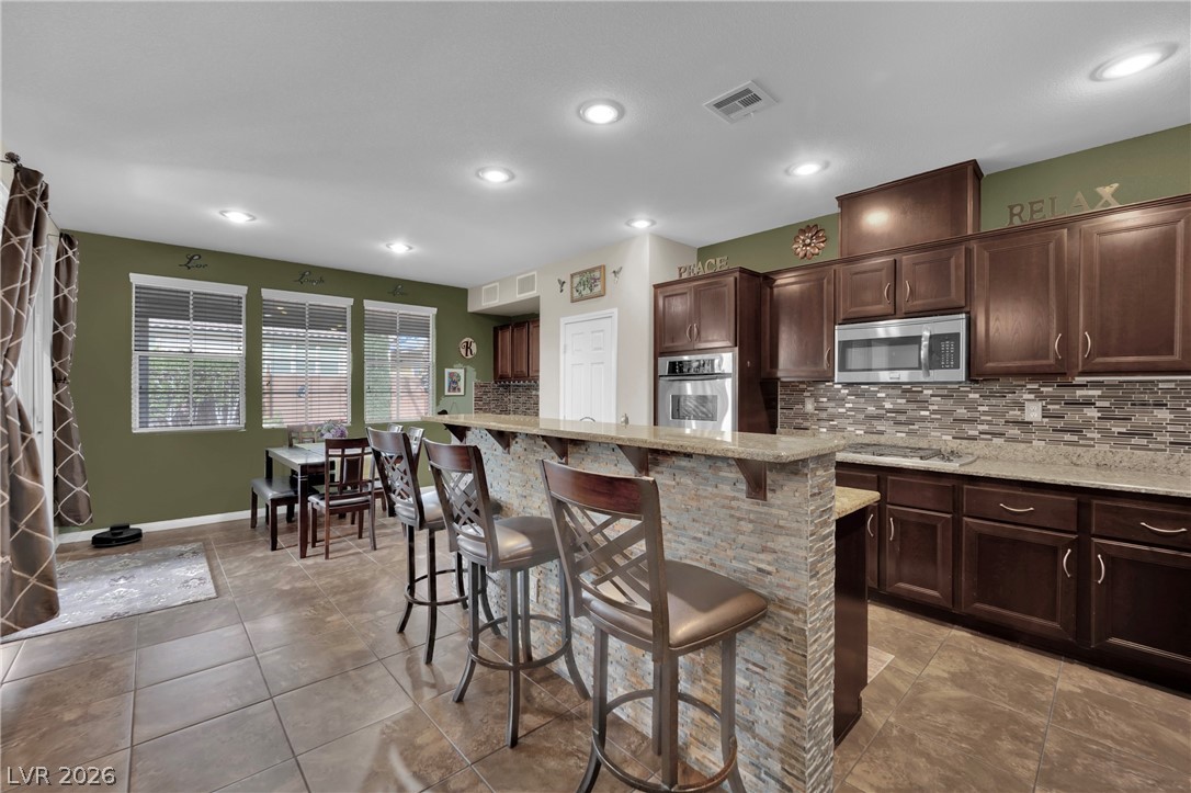 7286 Arrowrock Avenue