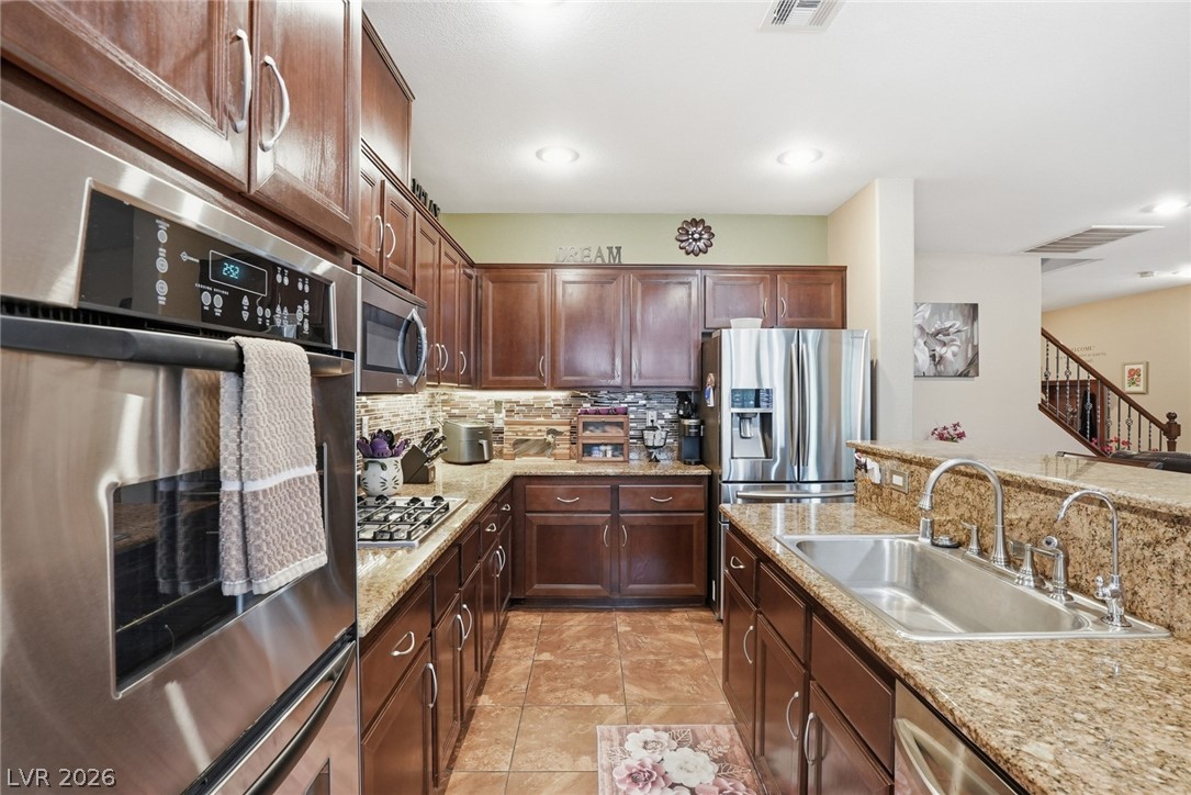 7286 Arrowrock Avenue