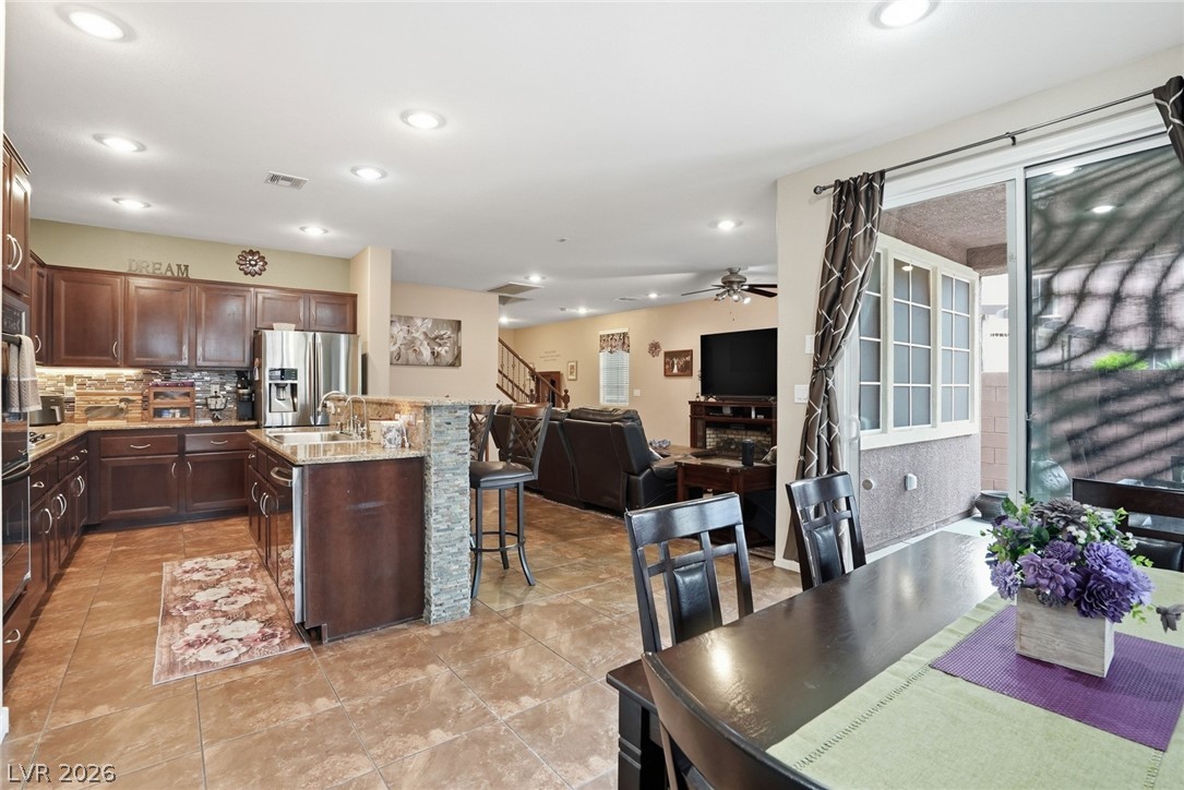 7286 Arrowrock Avenue