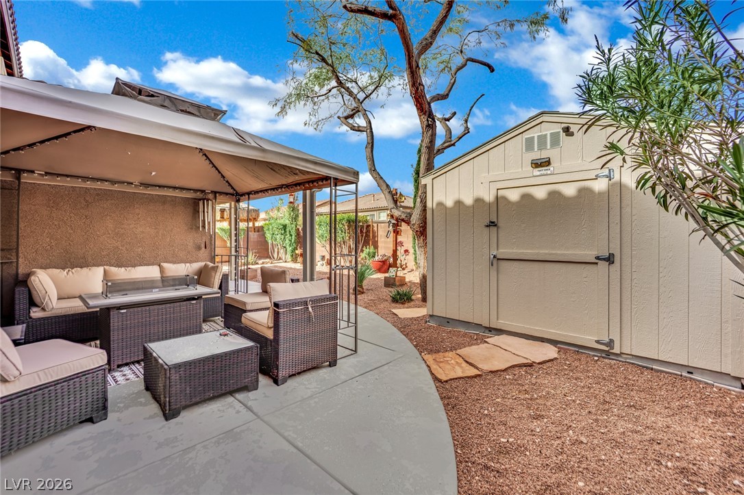 7286 Arrowrock Avenue